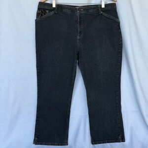 Tribal Women’s 16 Black Ankle Cropped Jeans Sleek Modern Style Stretch